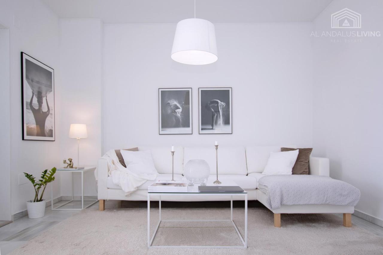 Scandinavian Style Apartment With Amazing Sea Views And South West Facing Sunny Terrace In Miraflores Walking Distance To The Beach! 말라가 외부 사진