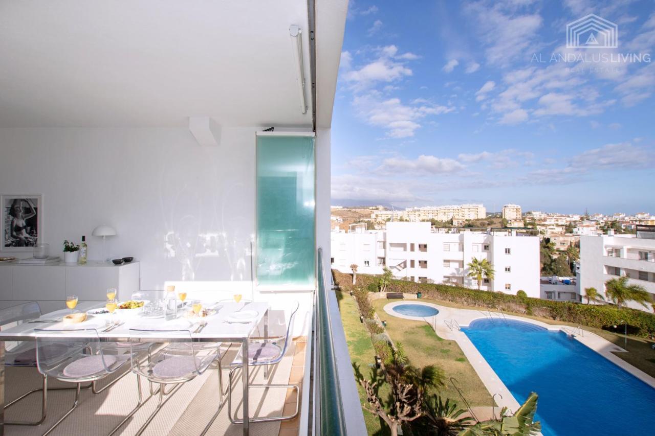 Scandinavian Style Apartment With Amazing Sea Views And South West Facing Sunny Terrace In Miraflores Walking Distance To The Beach! 말라가 외부 사진