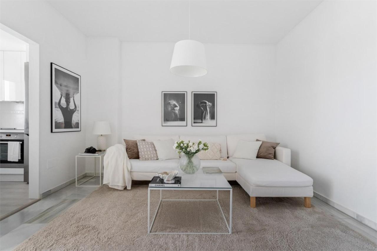 Scandinavian Style Apartment With Amazing Sea Views And South West Facing Sunny Terrace In Miraflores Walking Distance To The Beach! 말라가 외부 사진